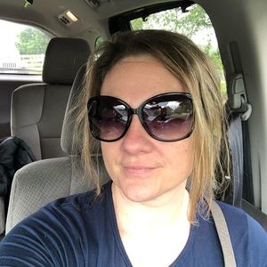 Meet your Posher, Melinda